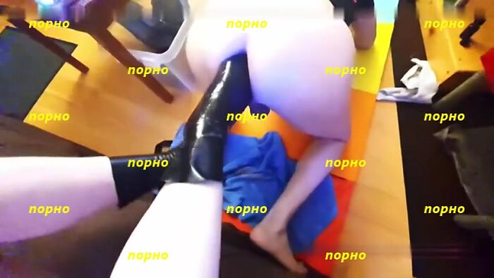 Фистинг ногой