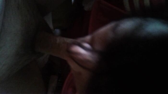 Пока он кофе попивает