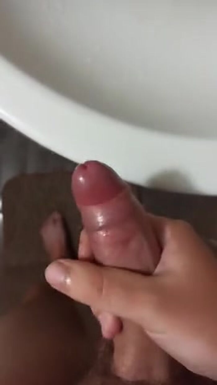 Дрочка после принятия душа