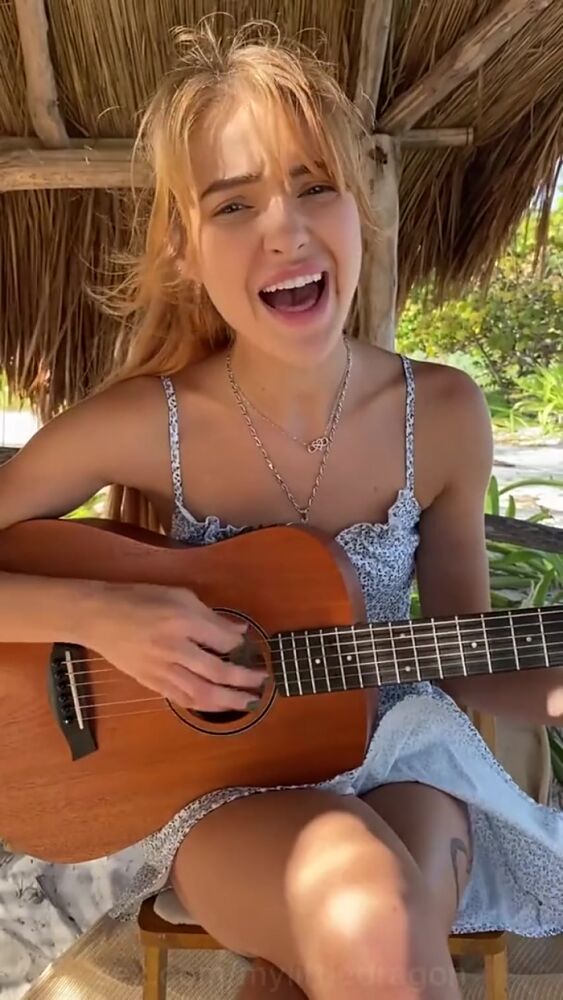 Очень горячая