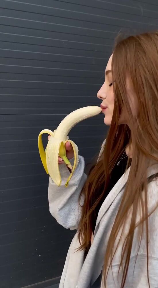 Велике майбутнє у красуні )))