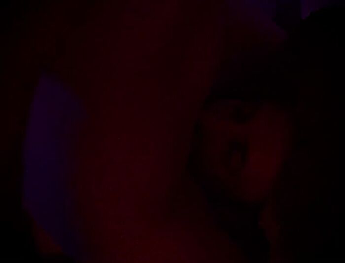 Сядь мне на лицо???? губы ????