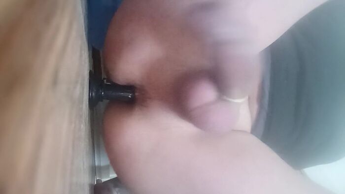 Анал с фалоимитатором