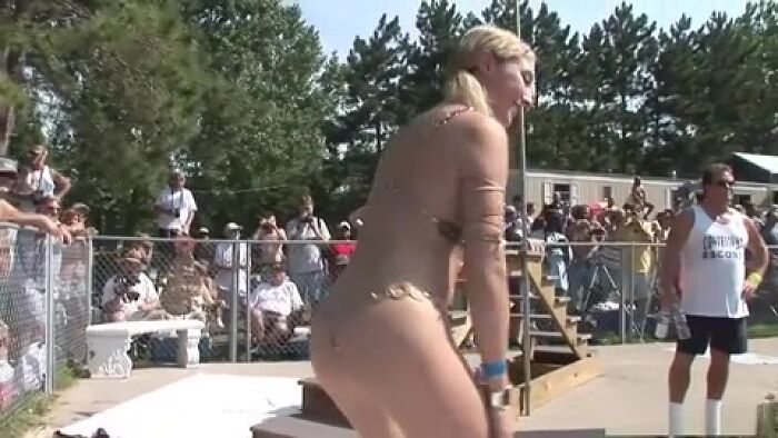 Стадион зрители шоу