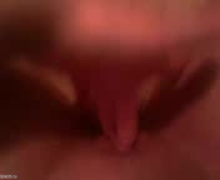 помогите мне