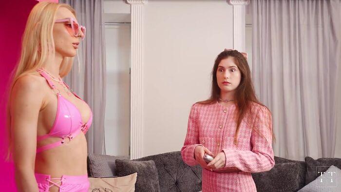 Кукла Барби