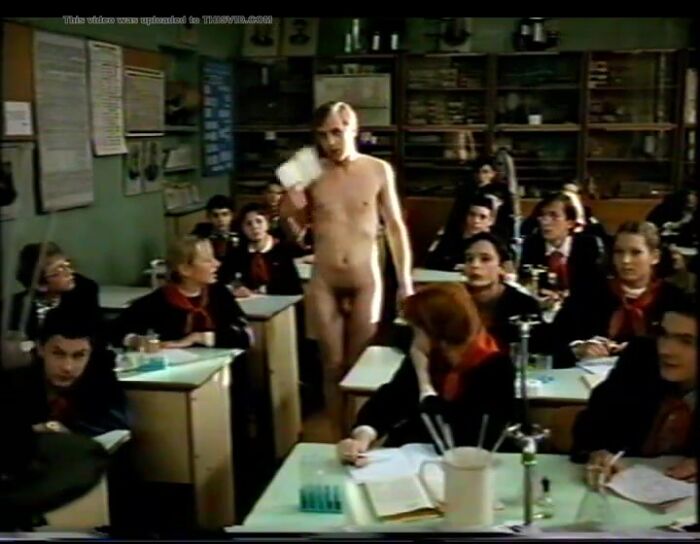 Какой-то отечественный фильм. Парнишка без комплексов