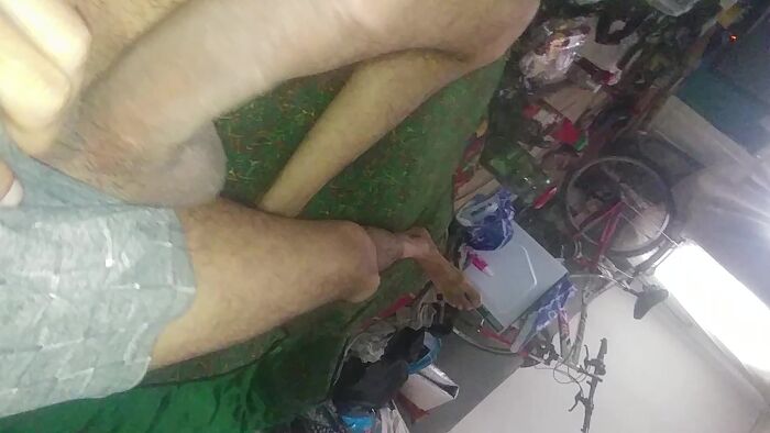 просто лежачий хуй который ебет миниму час 5 минутки мим