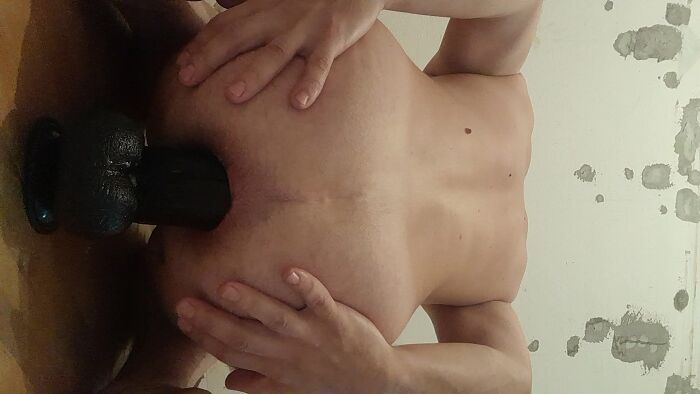 Госпожа Алёна приказала вогнать по самые яйца елду