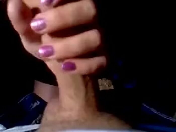 Взаимность к незнакомцу который дрочит на женщин