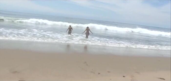 Порно фильм Пляжная вечеринка Бри 3 Brees Beach Party 3