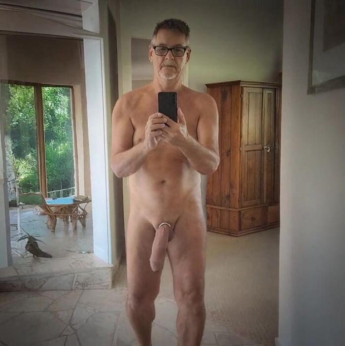 Ric walk flashing cock 3