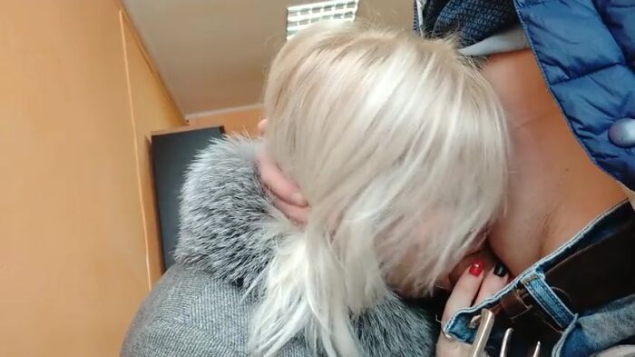 Богдан Свитлицкий ебёт коллегу на работе