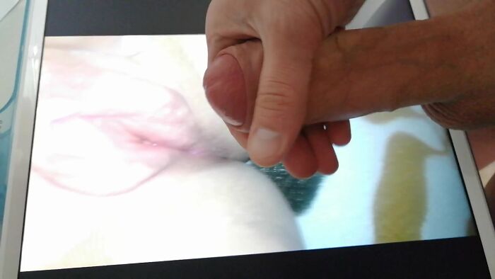 Кончаю на киску