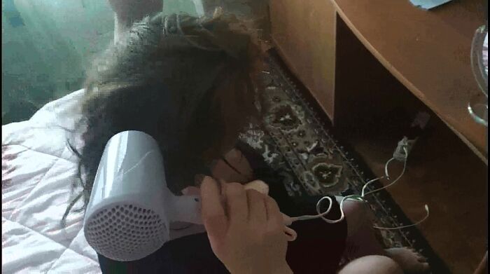 Хорошо моя сучка сосет