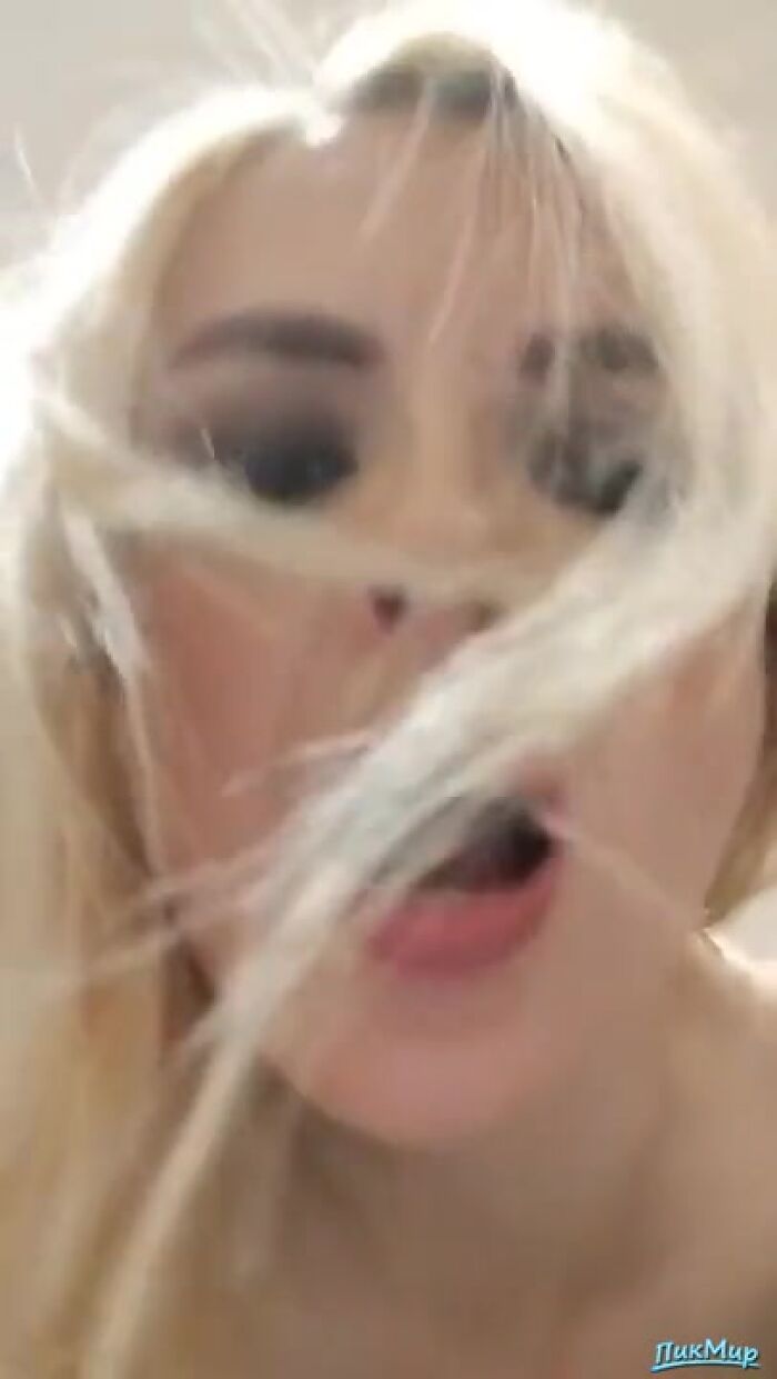 Хочу белую блондинку ебать