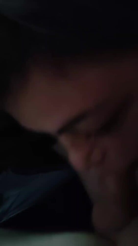 Шлюху вызвали на отсос