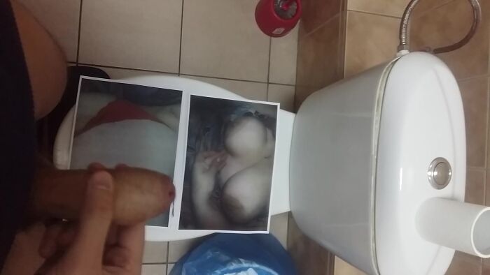 Дрочу на девочку:)