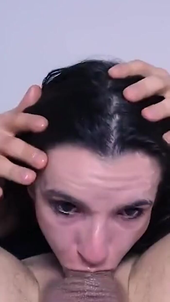 Подавилась