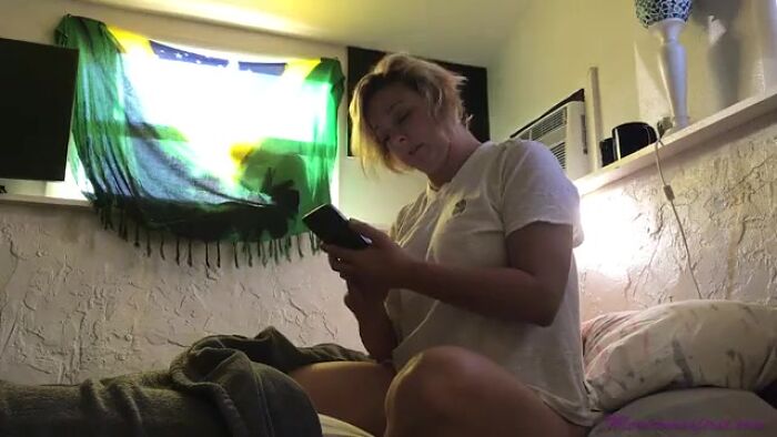 Пока жена на работе,ублажил тещю