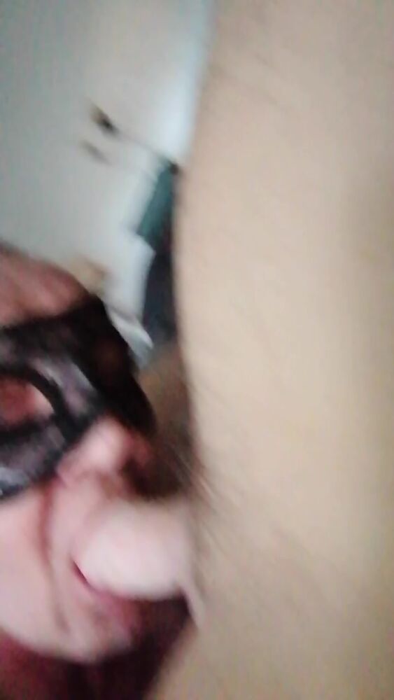 Минет знакомому...