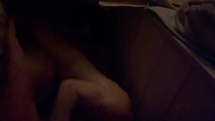 Долблю в жопу