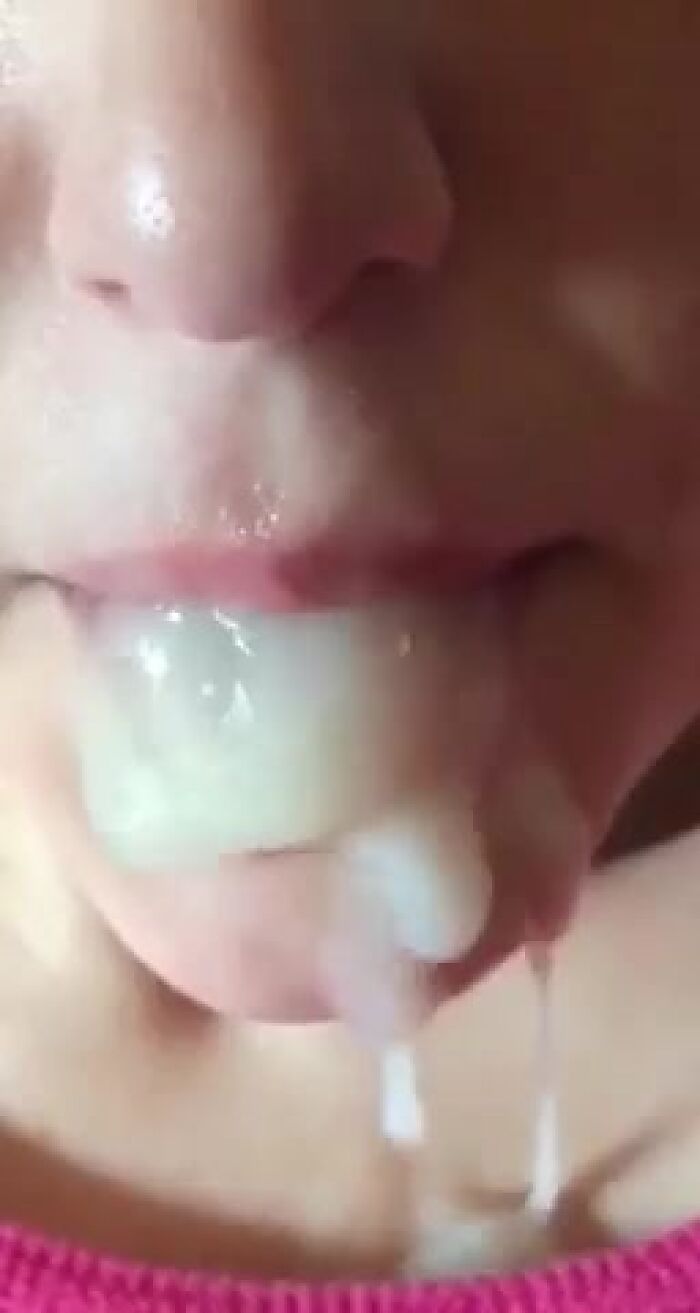 Моя бывшая принемает