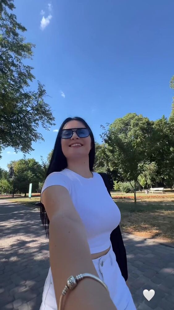 Прогуливаюсь по парку