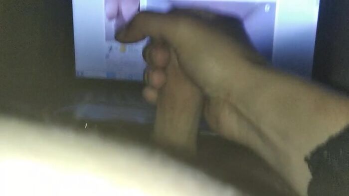 Залил пизду мою