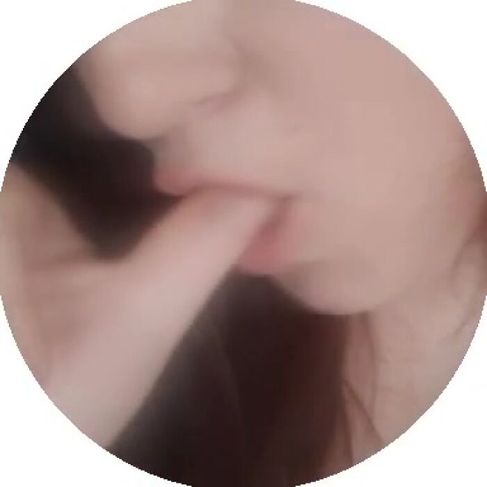 Пальчики и сиськи