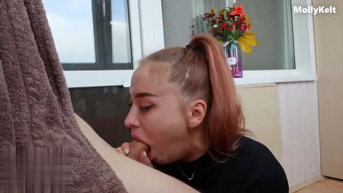 Минет на балконе