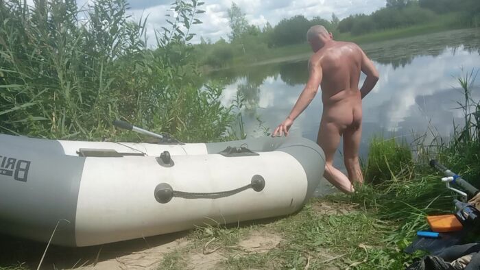 32 градуса и 40 в харю влито)))