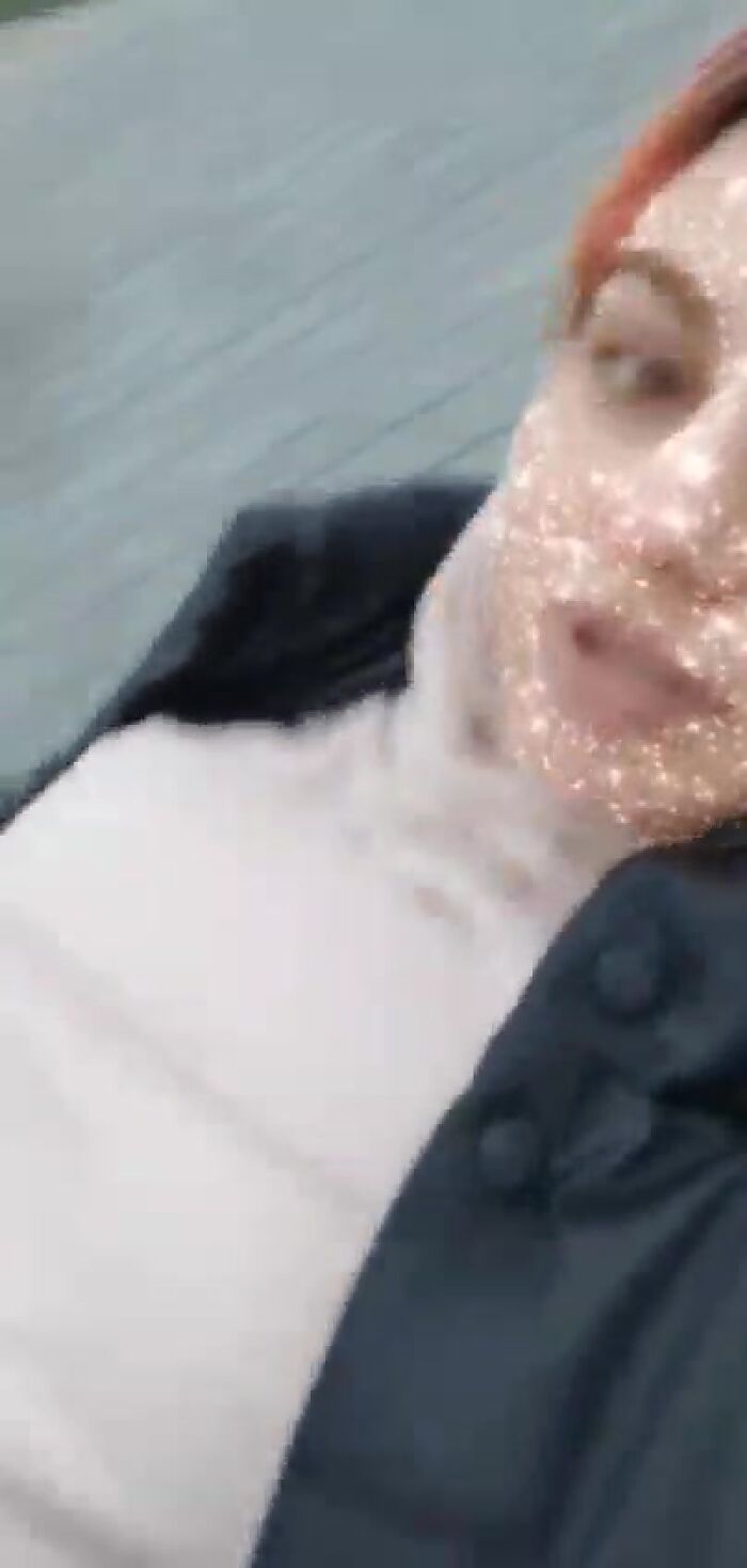 МЫ С ПОДРУГОЙ ИЩЕМ ТРЕТЕГО