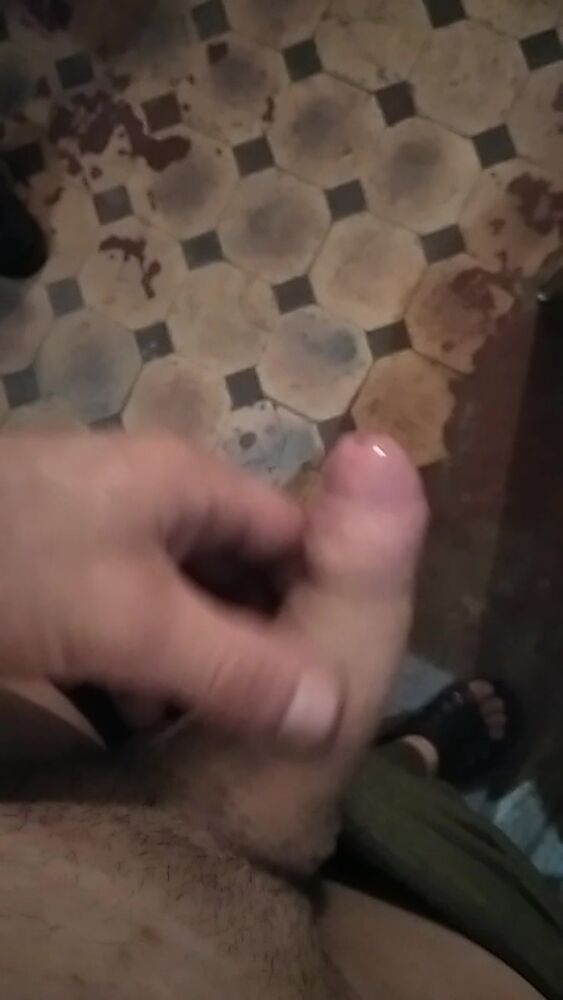 Просыпается