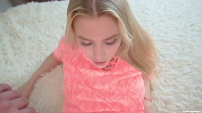 Майкл, какого хрена, ты нормальный! Поймал мачеху спящую