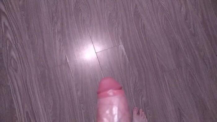 Дрочу на порнуху.