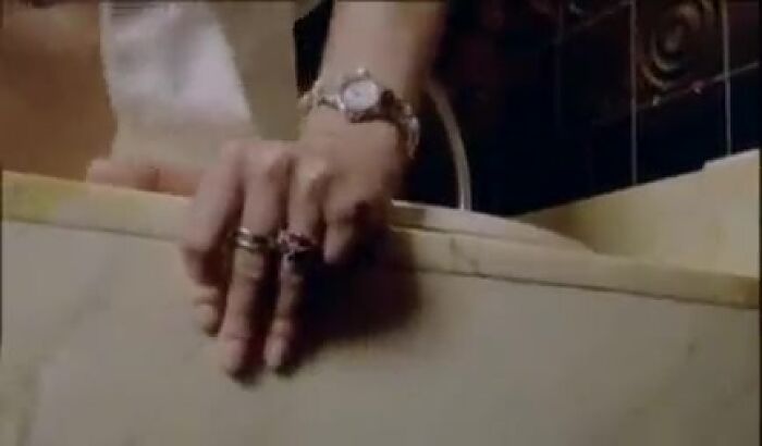 Женщина-робот (1980)