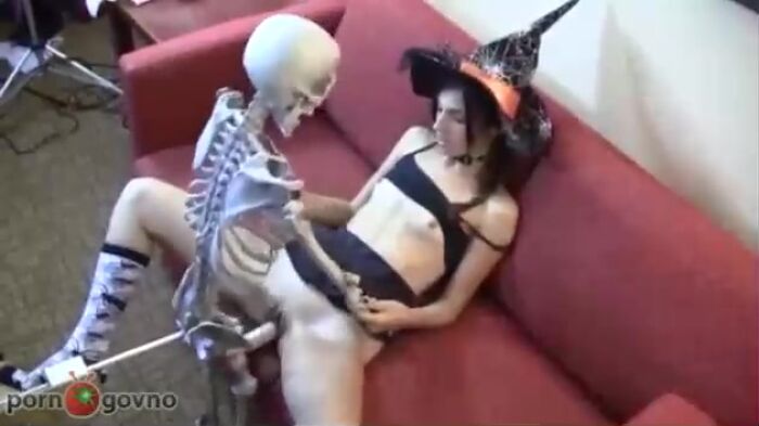 ДО ЧЕГО ДОШЕЛ ПРОГРЕСС! ВКАЛЫВАЮТ РОБОТЫ А НЕ ЧЕЛОВЕК!