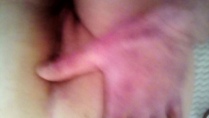 Любит сучка раком)