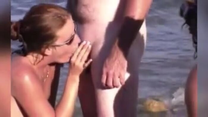 на море с женами!)