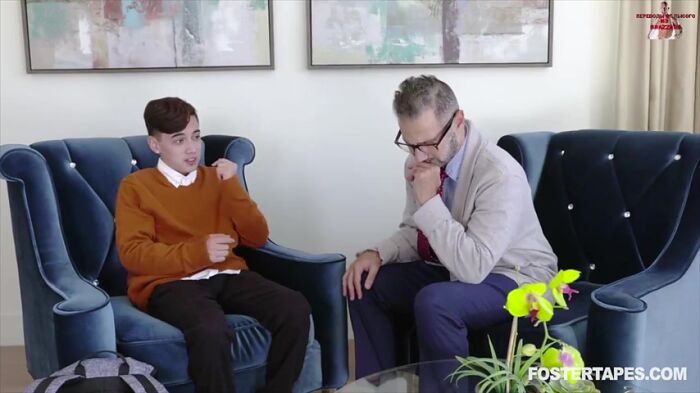 Помог мачехе забеременеть