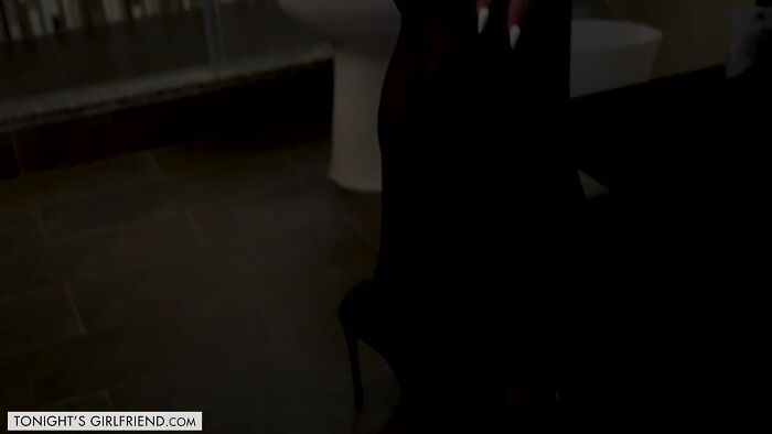 Чёрный выебал раскошную