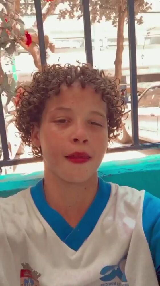 Cansei de estudar agora quero e pix HeHe!!