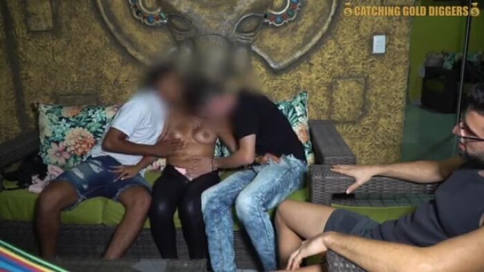 ВДВОЕМ ОДНУ