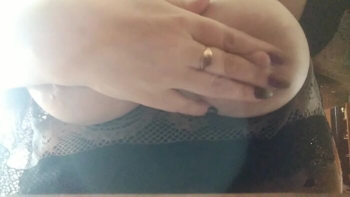 Сиськи шлюхи