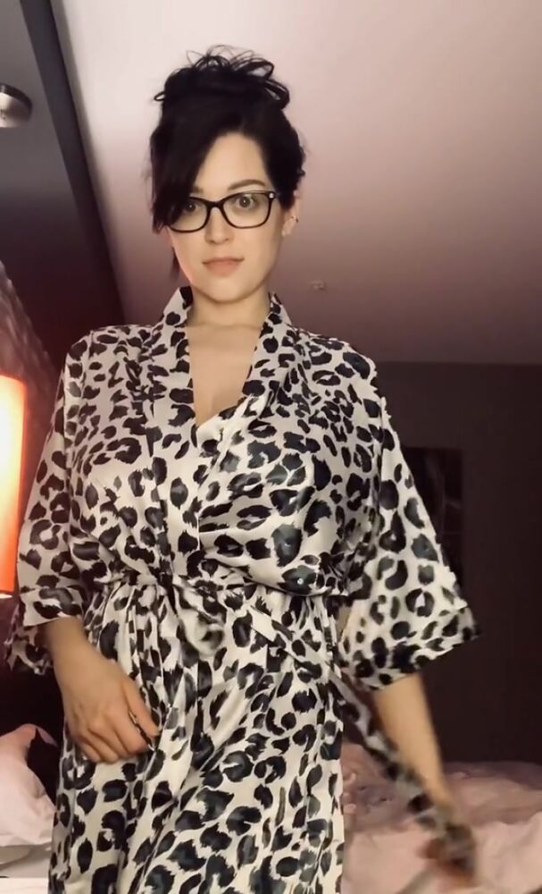 Красивые очки)