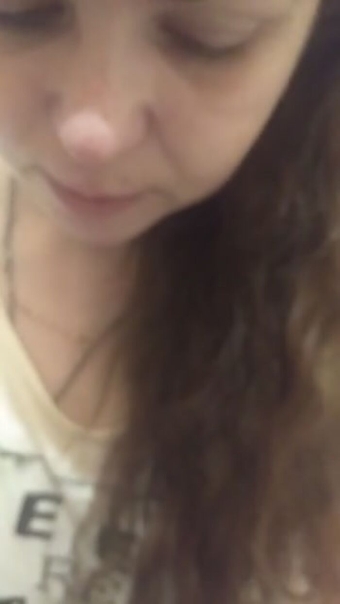 Любовница сосет.