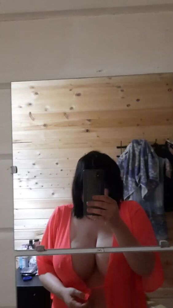 Большие натуральные дыньки))))