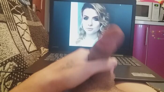 дрочшлюха ProstoMawa 24