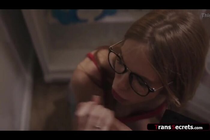 Транс шлюха